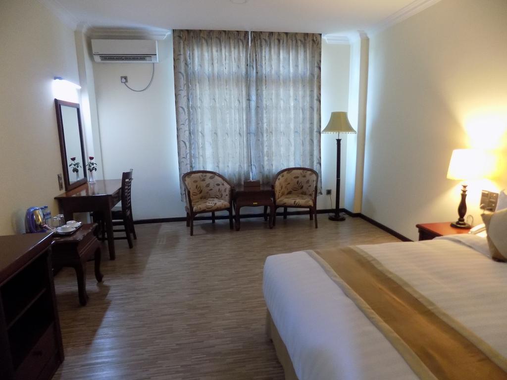 Victoria Palace Hotel Mandalay Exterior foto
